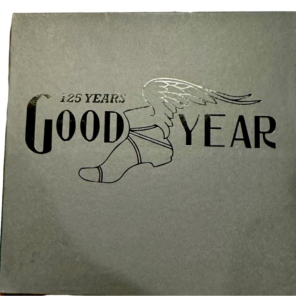 Goodyear box 9x9x4
